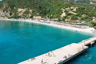 هتل Bunec Beach Resort