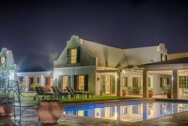 هتل Sanddrif Stellenbosch Guest Farm