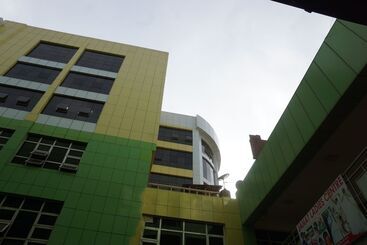 Là Ponye Hotel Apartment