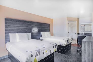 בית מלון כפרי Baymont By Wyndham Commerce Ga Near Tanger Outlets Mall