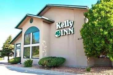 هتل Kelly Inn Fargo North Dakota