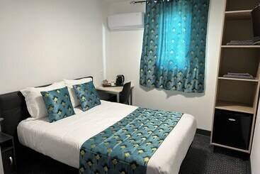 فندق De La Paix Lyon Sud Givors