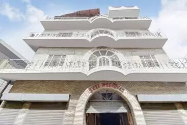 Hôtel Spot On 47388 Dutta Guest House