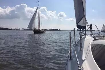 Nocleg ze śniadaniem Mid83