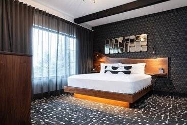 בית מלון כפרי The Earl In Charlevoix