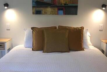 Bed and Breakfast The Garden Room At Te Anau Country Accommodation