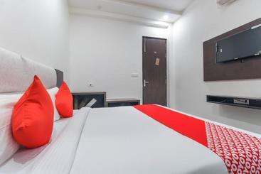 酒店 Capital O 62878 Comfort Enn