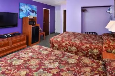 Maverick Motel   Modern Renovated Motel