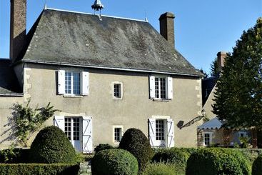 مبيت وإفطار Le Manoir Du Clôt