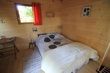 בית מלון כפרי Nuits Perchées à Laroque