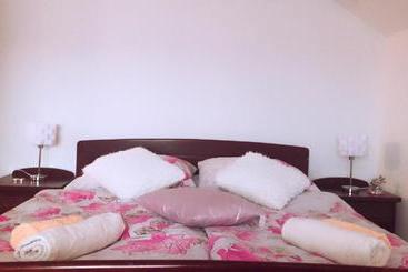 游客公寓 Apartman Magdalena