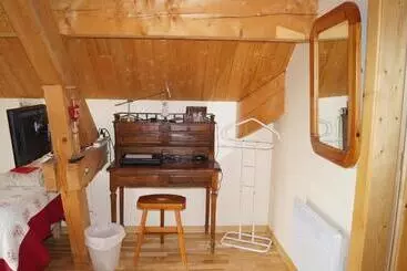 ペンション Chambres D Hôtes Au Doubs Murmure