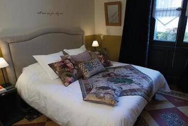 ペンション Il était Une Fois Chez Moi