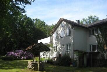 פנסיון Villa Siesta