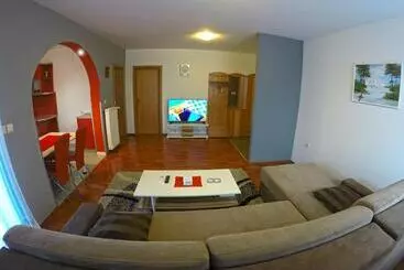 Pensjonat Apartments And Rooms Rea