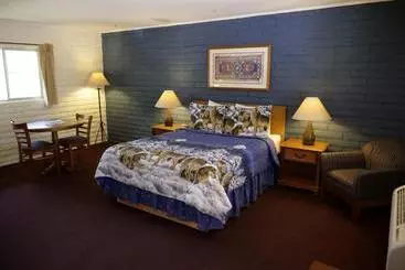 בית מלון כפרי Antlers Inn