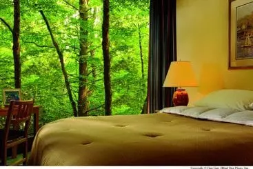 New England Conference Center & Hotel