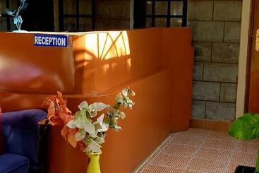 ペンション Family Nest Guest House