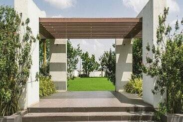 Отель Vits Select Rajkot