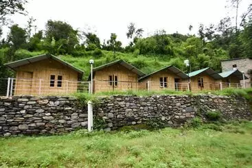 ペンション Reva Camps By Oyo Rooms
