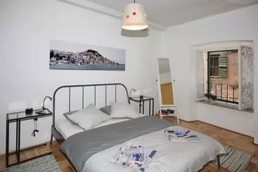 ツーリストアパートメント Apartment Kiara šibenik