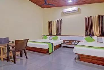 Hotelli Treebo Shalimar In The Forest