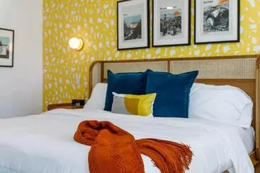 호텔 Quail Park Lodge