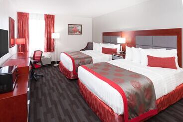 בית מלון כפרי Ramada Plaza By Wyndham Chicago North Shore