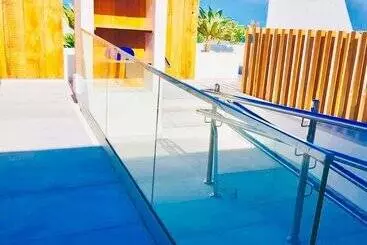 Hotelli Vacanzy Urban Boutique Adults Only