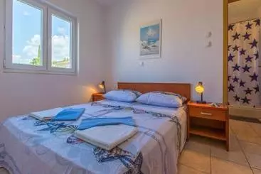 Turistihuoneistot Apartments Julija