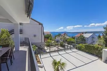آپارتمان‌های توریست‌ها Apartments Katr