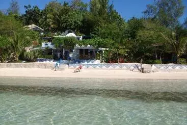 Hotelli Casa De La Playa Beach Resort