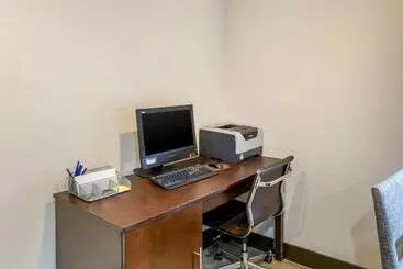 هتل Comfort Inn Monticello Charlottesville