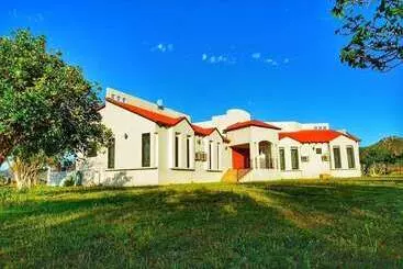 ペンション Villa Corsua