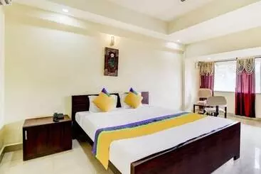 Itsy Hotels Aditya