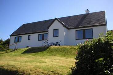 별장 Steading Holidays Eilean Feoir