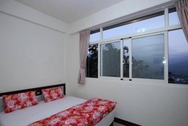 تختخواب و صبحانه Dong Ding Homestay