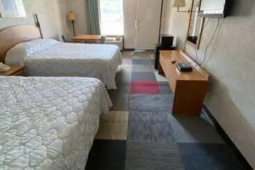 Hotelli Riverfront Lodge