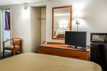 호텔 Rodeway Inn State College  Near University