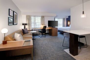 בית מלון כפרי Sonesta Es Suites Atlanta Alpharetta North Point Mall
