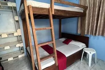 Hotel Monaliza Surf Resort La Union