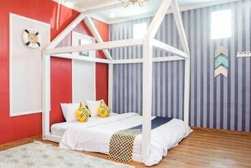 Otel Spot On 2053 Granada Syariah Home Stay