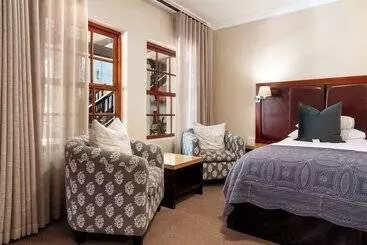 Hotel Noordhoek Village