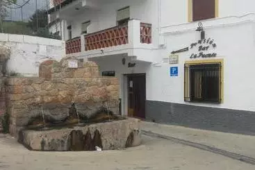 Pensão Pensión La Fuente