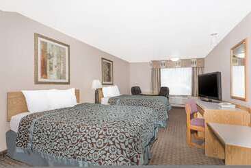 هتل Days Inn & Suites By Wyndham Kanab