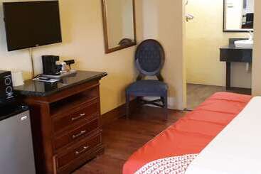 ホテル Super Value Inn