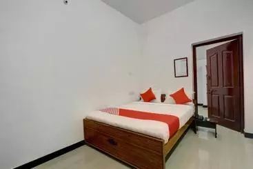 Hotel Oyo 67269 Lamo Residency