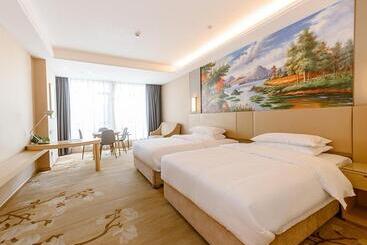 Vienna International Hotel Hengyang Chuanshan Road Branch