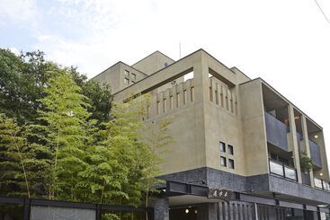 Ryokan Harazuru No Mai