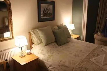 Pendyffryn Manor Bed & Breakfast